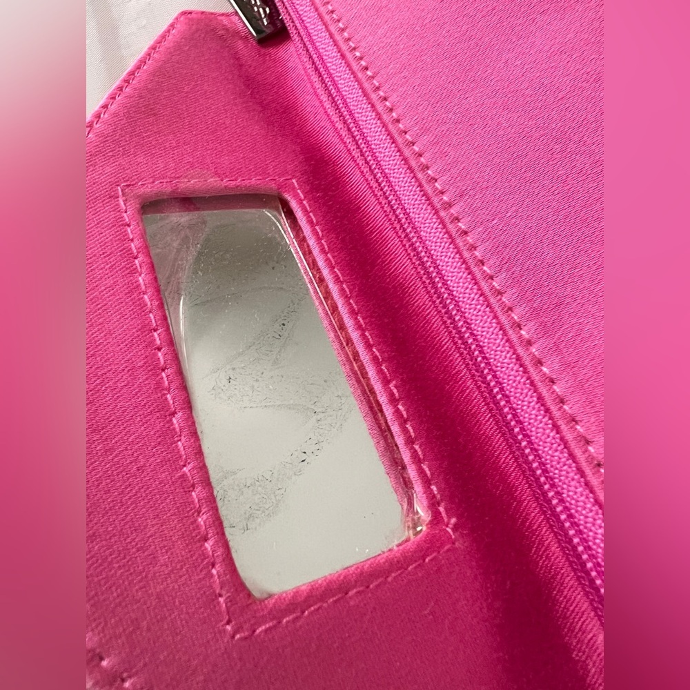Yves Saint Laurent Novelty Clutch Bag Pink mirror pouch with zipper charm - Picture 7 of 14